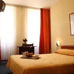 Hotel Elysée